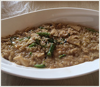 軽井沢インゲンとボルチーニ茸とパルミジャーノチーズの五穀米リゾット
