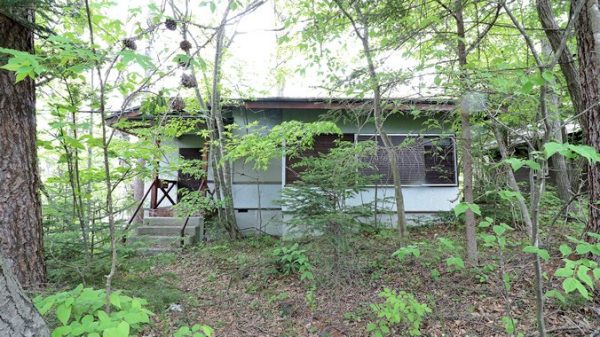 三井不動産の中軽井沢別荘地　中古別荘