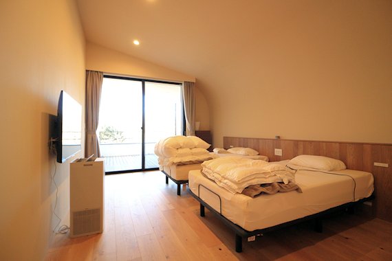 洋室（約15畳）