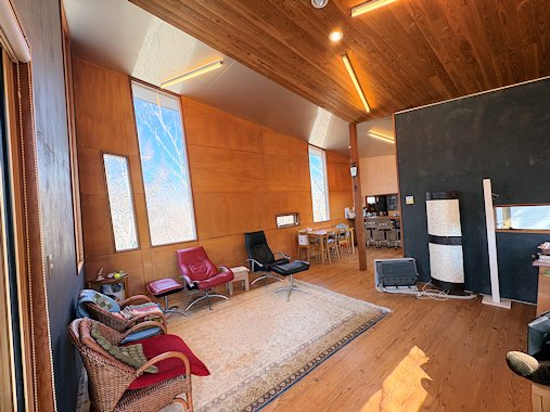 景色を取り込むピクチャーウィンドウ