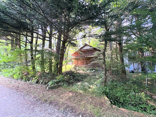 千ヶ滝西区 せせらぎの里　土地（古家付）