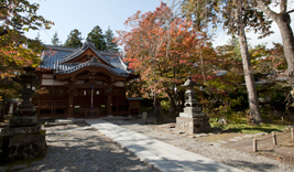 園内にある「懐古神社」